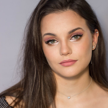 Вікторія Морий, Надворная Фото - 12