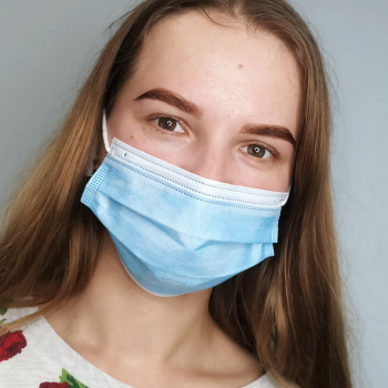 Корекція і фарбування брів
                    Визажист Катерина Львов