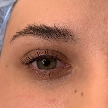 Ламінування вій
                    Майстер перманентного макіяжу Александра Кривий Ріг