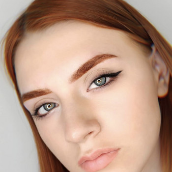 Моделювання та фарбування брів
                    Мастер перманентного макияжа Александра Кривой Рог