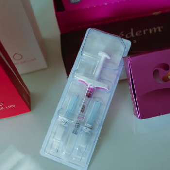 Чистка та пілінги обличчя
                    Салон краси MM Studio Тернопіль