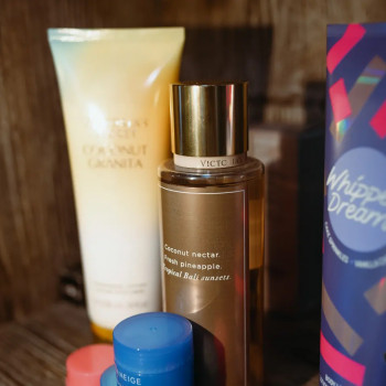 Чистка та пілінги обличчя
                    Салон краси MM Studio Тернопіль