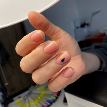 Дизайн
                    Майстер манікюру Оля Львів