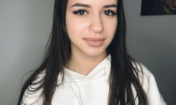 Пирсинг крыла носа Майстер з пірсингу Дарья Одеса