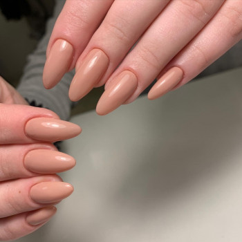 Нарощування нігтів Гель / Акрил / Полігель
                    Салон краси НоготОк Київ