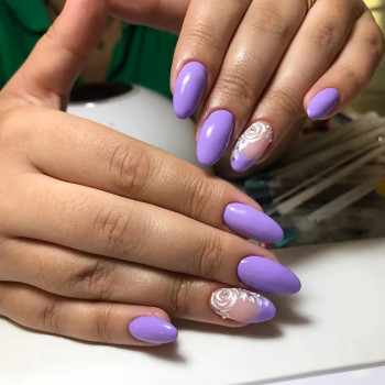 Нарощування нігтів Гель / Акрил / Полігель
                    Салон краси НоготОк Київ