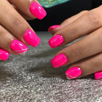 Нарощування нігтів Гель / Акрил / Полігель
                    Салон краси НоготОк Київ