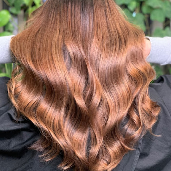 Airtouch
                    Перукар-колорист Іванна Львів