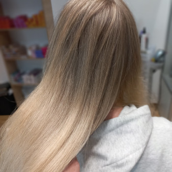 Фото из портфолио мастера Инна Бабенко (парикмахер-колорист, Киев)