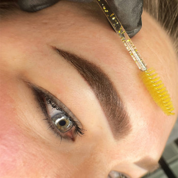 Пудрове напилення брів
                    Мастер перманентного макияжа Олександра Тернополь