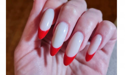 Нарощування нігтів гелем Салон краси Beauty Room Mark Fashion Одеса