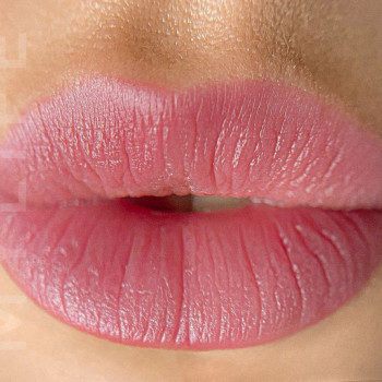 Акварельний перманентний макіяж губ
                    Мастер перманентного макияжа Евгения Киев