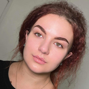 Довготривала укладка
                    Лешмейкер Олена Львов