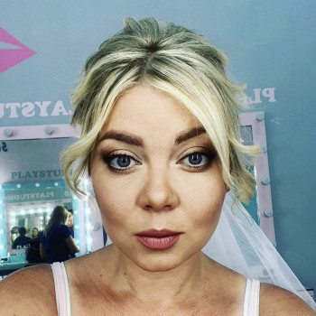 Свадебный образ
                    Перукар-візажист Елена Київ