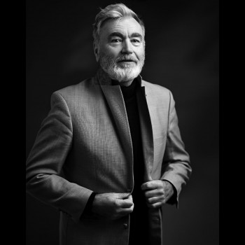 мужская фотосессия, фотосессия в пиджаке, чб фотосессия , деловая фотосессия