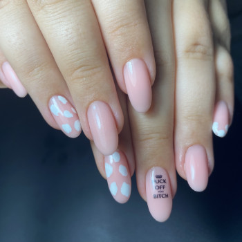 Фото з портфоліо майстра Элина Кошляк (майстер манікюру, Дніпро)