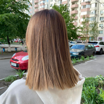 Фарбування з освітленням, шатуш
                    Салон красоты Fargo Киев