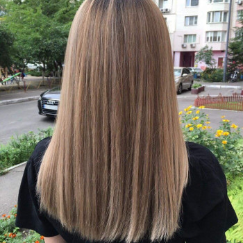 Фарбування з освітленням, шатуш
                    Салон красоты Fargo Киев