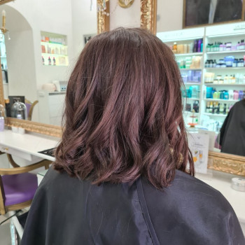 Укладка з миттям безсульфатним шампунем + з термозахистом
                    Салон краси Миледи Львів