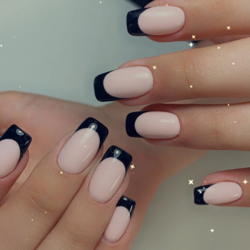 Манікюр
                    Салон красоты Світлани Кирток Киев