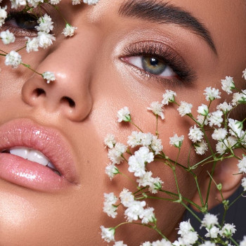 Нарощення вій 3д