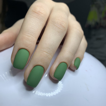 Фото з портфоліо майстра Елизавета Ляхова (майстер манікюру, Кременчук)