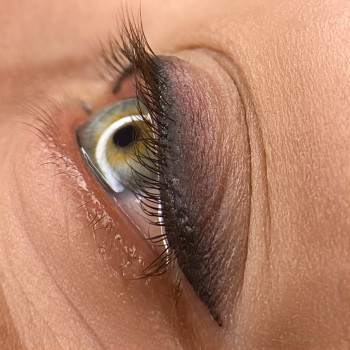 Стрілка з розтушуванням