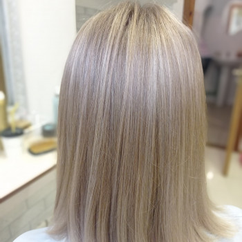 Окрашивание шатуш, айртач (airtouch)
                    Парикмахер Виктория Шевченко Киев