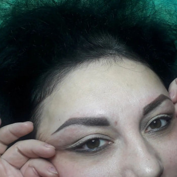 Пудровое напыление бровей
                    Бровист Марина Запорожье