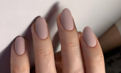Зняття + манікюр + покриття 750 грн Нігтьова студія Люди Beauty Оболонь Київ