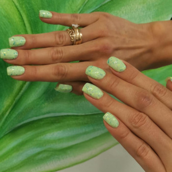Літній ідеальний манікюр від майстра Альони ?