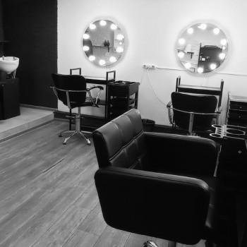 Робочі місця в оренду
                    Салон краси Goodlook beauty coworking Київ