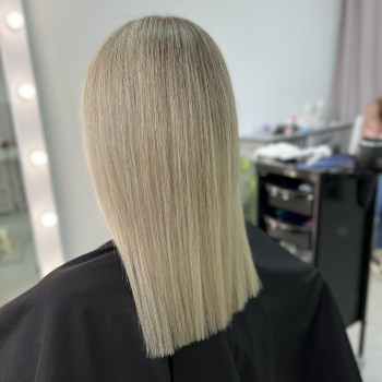 Сложное окрашивание
                    Перукар-колорист Ирина Вишневе