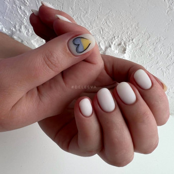 Манікюр, фото - Салон краси Студія Ірини Делеевої