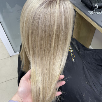 Омбре/ балаяж
                    Парикмахер Тетяна Ирпень