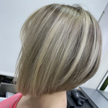 Омбре/ балаяж
                    Парикмахер Тетяна Ирпень