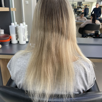 Нарощування волосся
                    Парикмахер Тетяна Ирпень