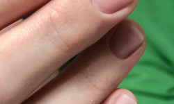 Аппаратный Маникюр Майстер манікюру Марьяна Одеса