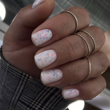 Ніжний манікюр молочний світлий, фото - Косметолог Анна Заплава