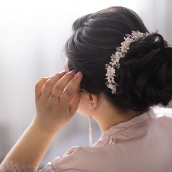 Свадебный образ "Идеальная невеста"
                    Майстер з нарощування волосся Елена Київ