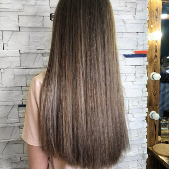 Фарбування з освітленням, шатуш
                    Салон красоты Fargo Киев