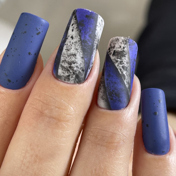 Коррекция ногтей
                    Майстер манікюру Наталья Миколаїв