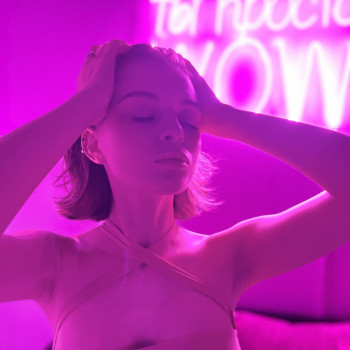 Аренда рабочего места для Бровиста/Визажиста
                    Салон краси MOONMOOD Одеса