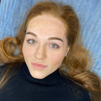 Пудрове напилення брів