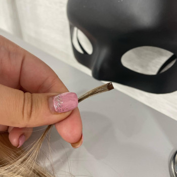 Наращивание волос
                    Перукар Оля Кривий Ріг