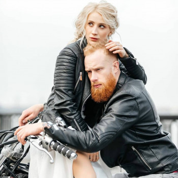 Мужской камуфляж и женский макияж для фото