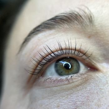 Ламінування вій
                    Бровіст Елена Дніпро