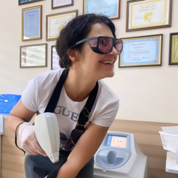 Лазерна епіляція
                    Преподаватель курсов красоты Марина Винница