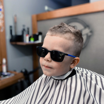 Фото из портфолио мастера Вероника Наумова (мужской парикмахер, Одесса)