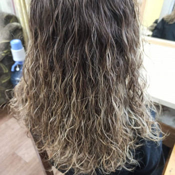 на крупный бигудь